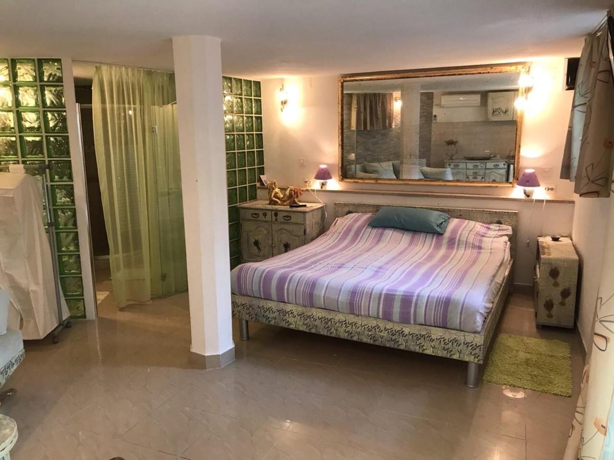 Studio Apartman Lavanda Матули Екстериор снимка